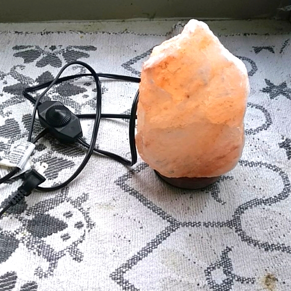 unknown Other - Pink Himalayan Salt Lamp